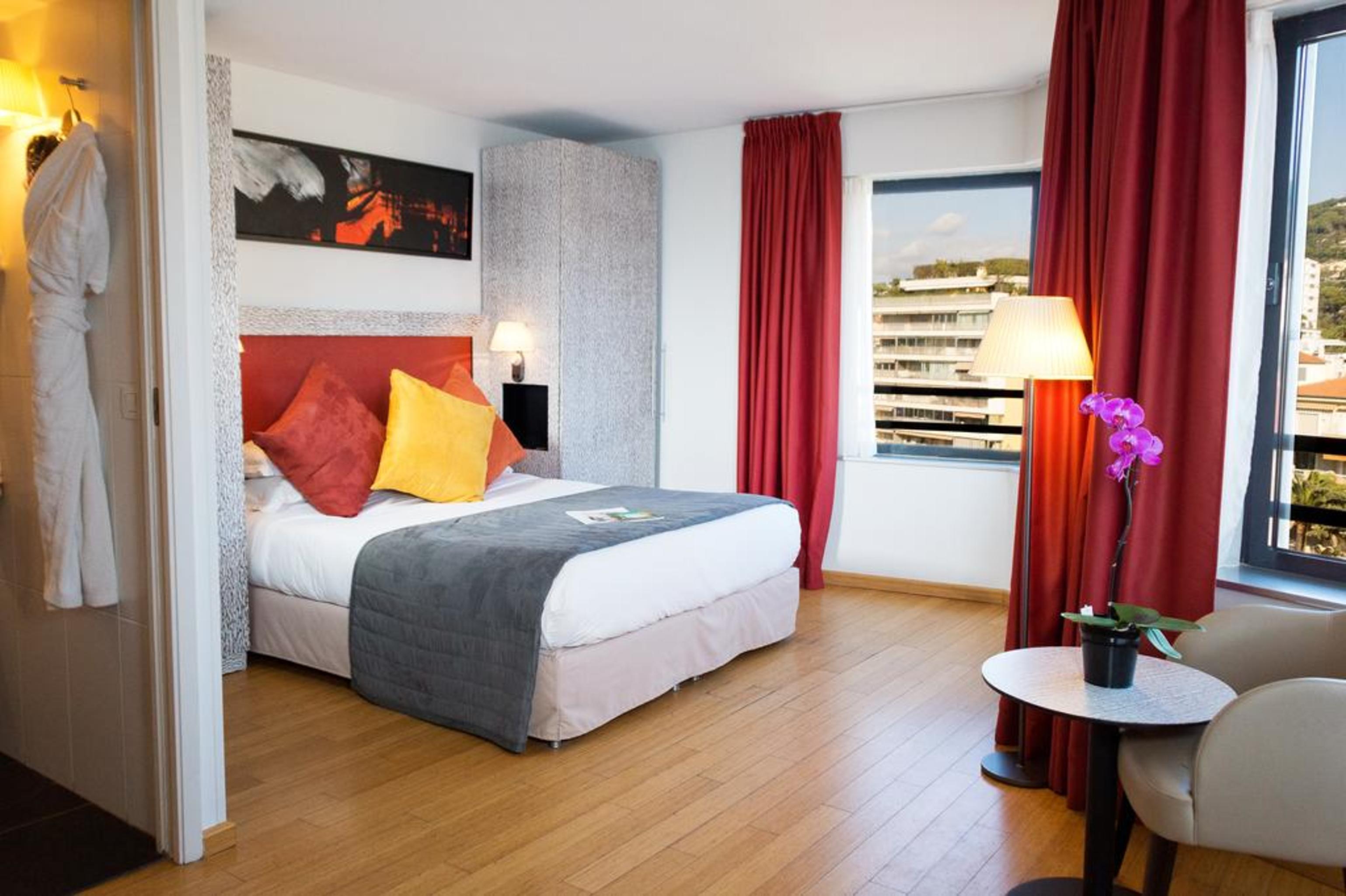 Eden Hotel & Spa Канны Экстерьер фото